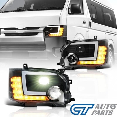 Built-in Dual LED Projector Headlights Dynamic Indicator for 14-18