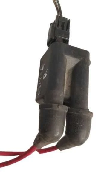 Coil/Ignitor 6 Cylinder Middle Fits 97-04 MONTERO SPORT 285714 - Image 3 of 4