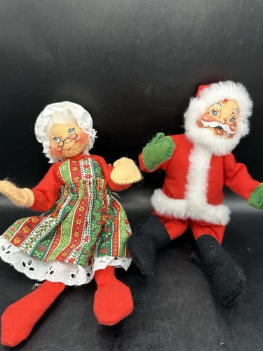 Vintage Annalee Santa Claus &  Mrs. Claus 1963