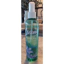 Discontinued Caress Botanical Bliss 8 oz Refreshing Body Spray READ