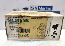 Siemens 3SB35 00-2SA11 Black Selector Switch 3Position Knob