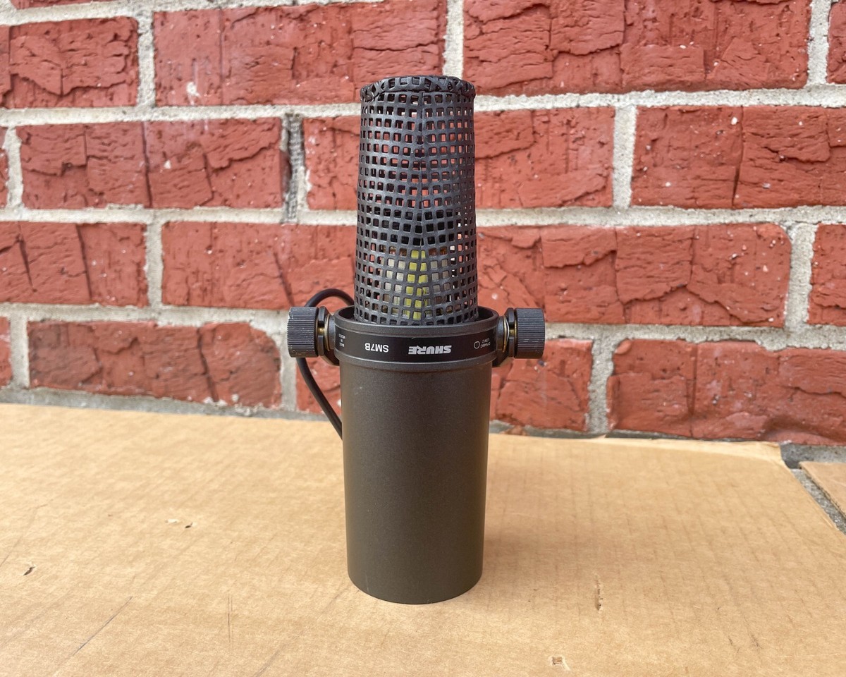 Shure SM7B Mic Dynamic Vocal Microphone Made in Mexico Shure SM7B Mic Dynamic Vocal Microphone Made in Mexico