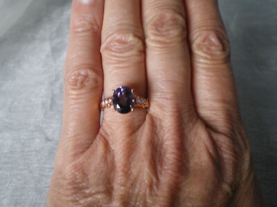 Montezuma Blauquarz Ring, Gr. N/O, 2,4 Karat, 1,78 Gramm 9K Rotgold