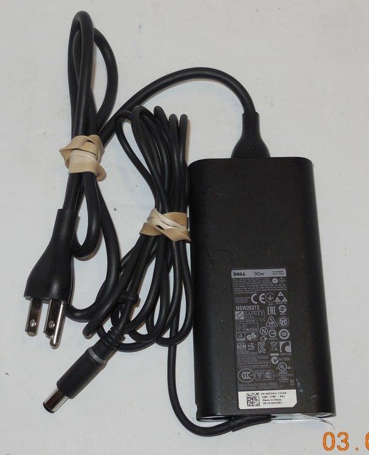DELL Power adapter LA90PM130 Laptop Battery Charger Input 100240v