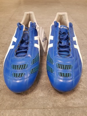 asics football boots uk
