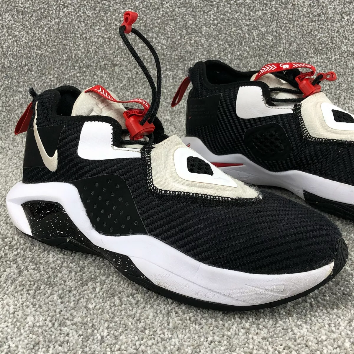 Nike LeBron Soldier XIV GS 14 Shoes Boys 7Y Black White Red James Youth Kids