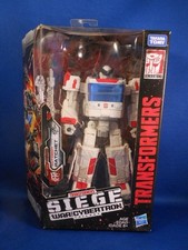 New Transformers RATCHET Deluxe Class Siege War For Cybertron Trilogy Figure