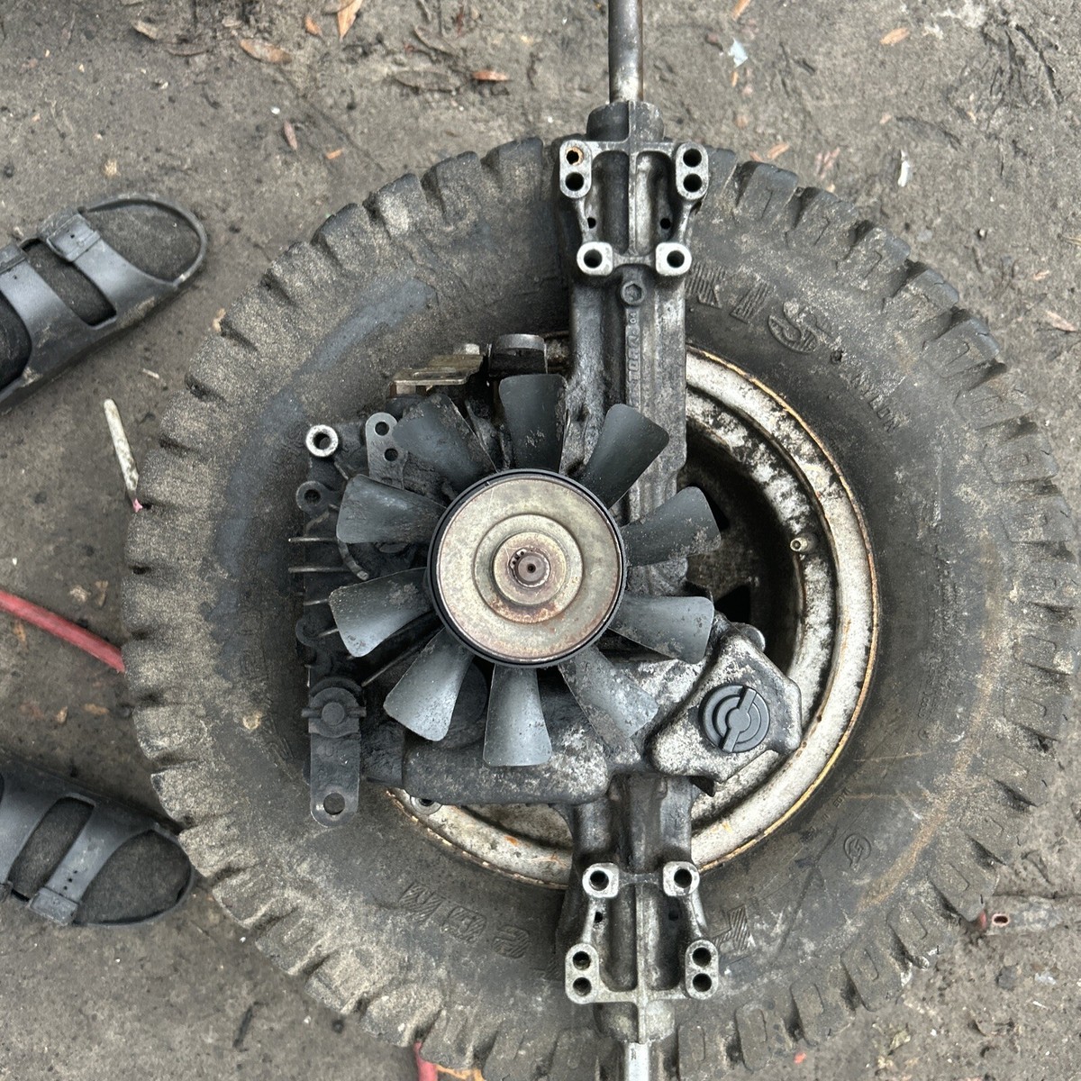 LGB BOXER TK初期 JOHN DEERE L118B TUFF TORQ TRANSMISSION AM134125 | eBay