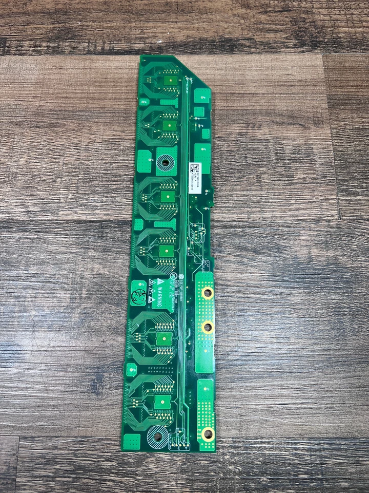 Parte inferior de la placa búfer de TV Toshiba Plasma 50HP66 6870QDC104A Foto 4 de 4