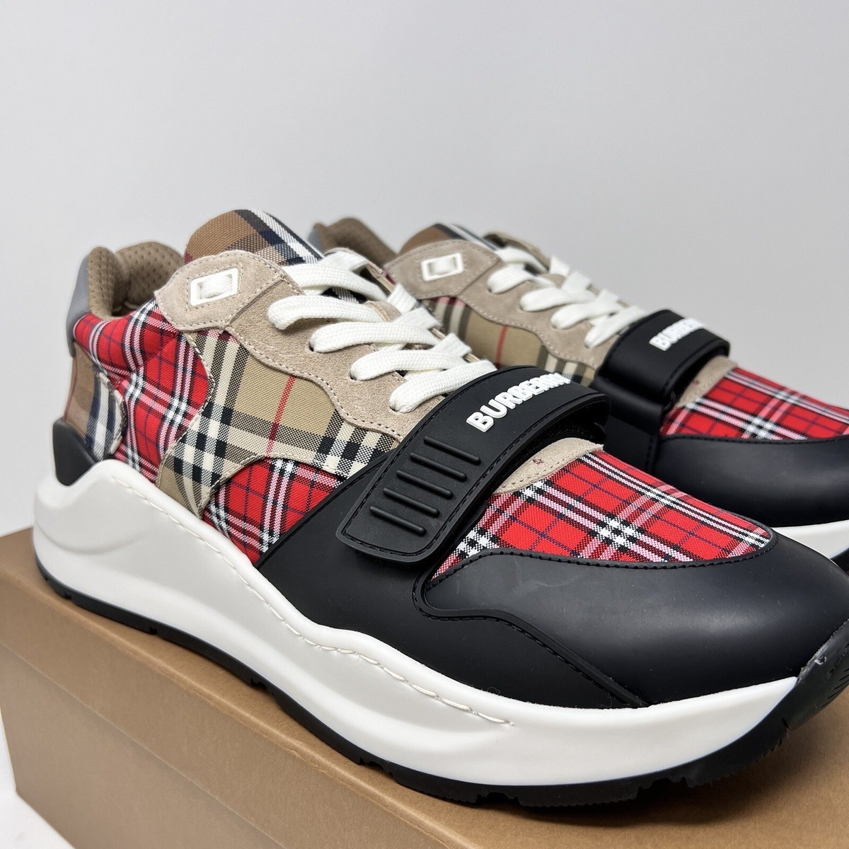 Burberry スニーカー ヴィンテージチェック RAMSEY 8065735A7405 Burberry Ramsey Check Men's Sneakers Size 45 EU / 12 US