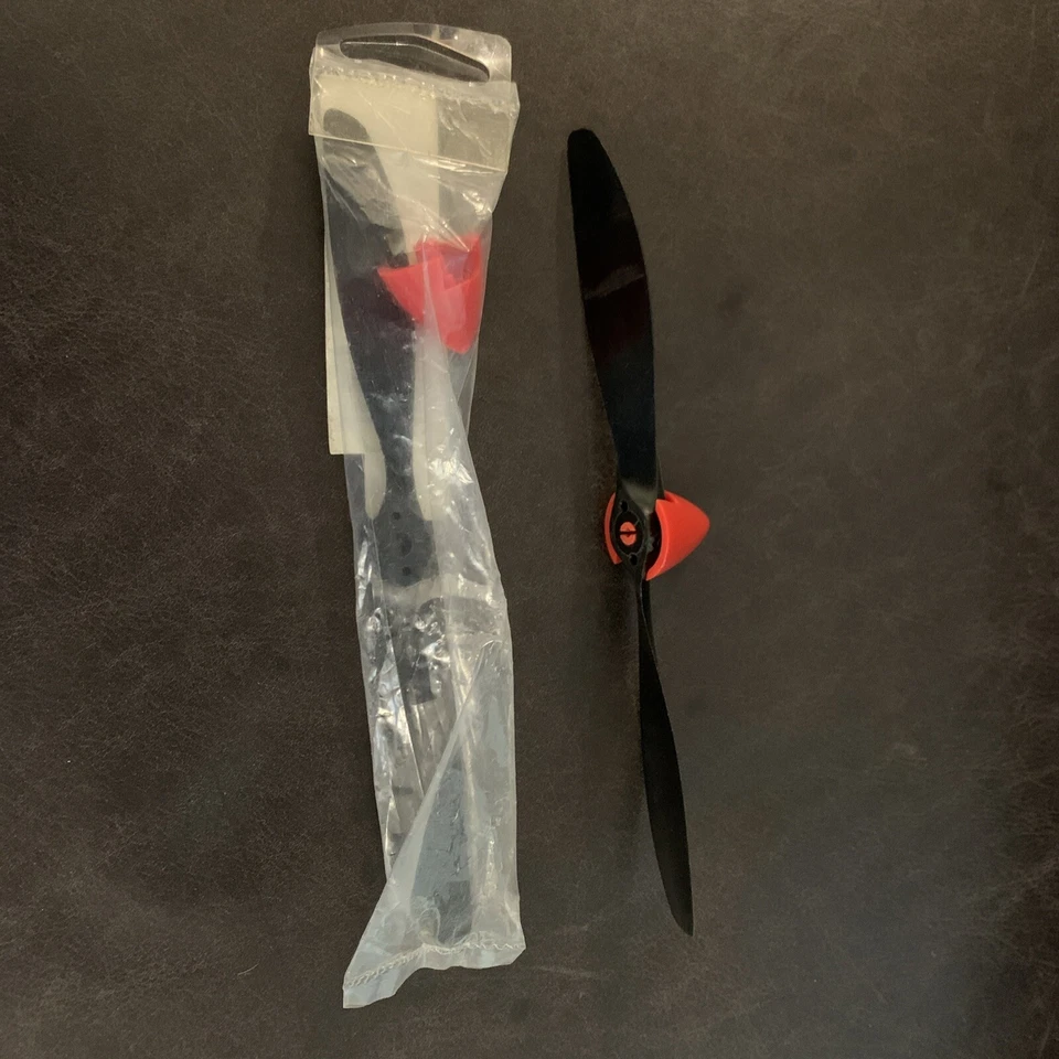 Hobbico HCAA3893 Propeller w/Spinner Skyfly2 - Image 2 of 3