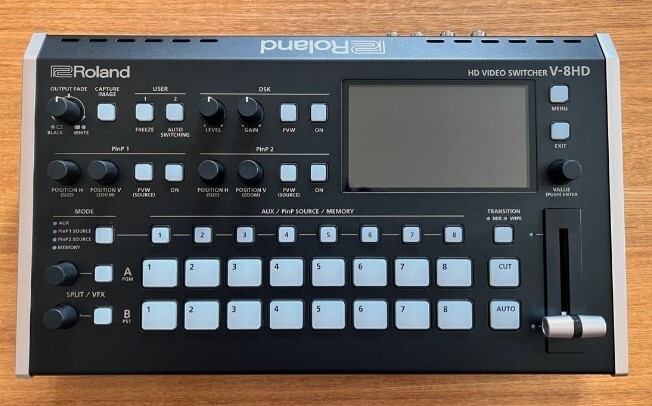 Roland V-8HD コントローラー