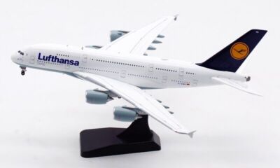 1:400 Aviation Lufthansa AIRBUS A380 Passenger Airplane Diecast Aircraft Model