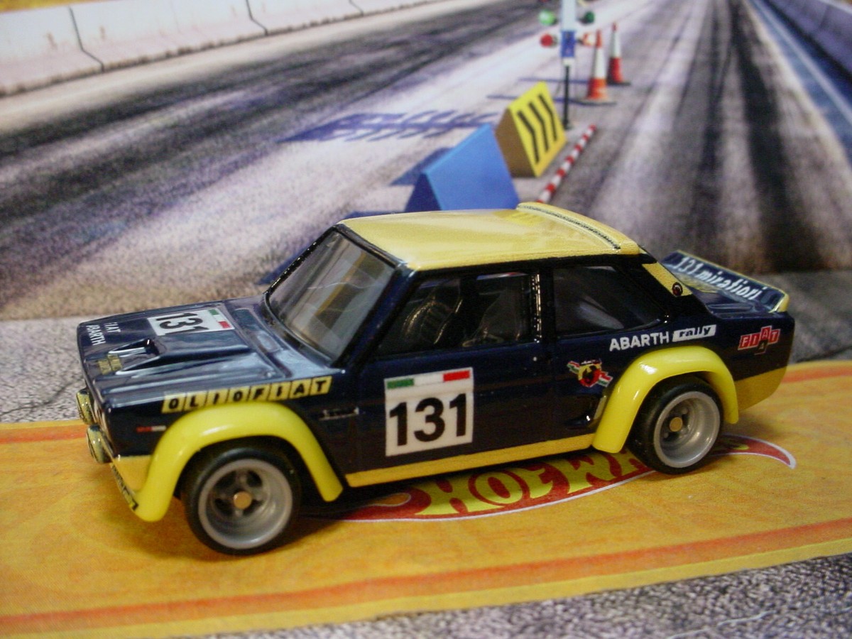 ホットウィール★チームトランスポート★FIAT 131 ABARTH HOT WHEELS 2 CARS PACK FIAT 131 ABARTH & SECOND STORY LORRY