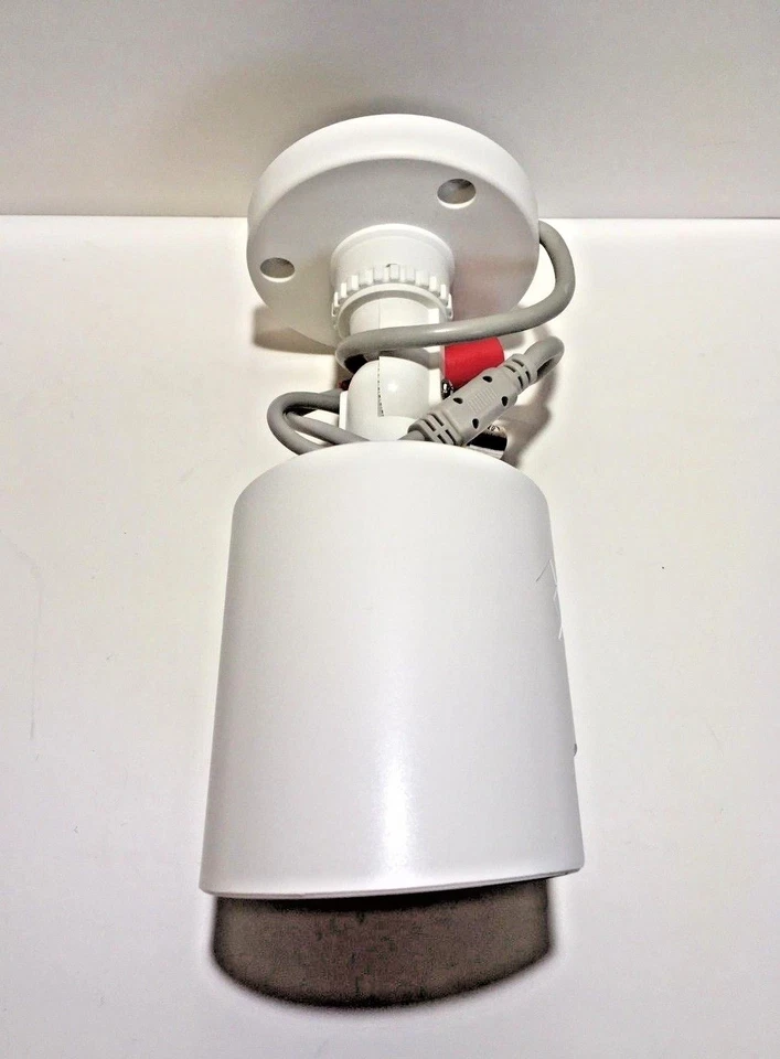 Lorex LAB243B 4MP 2K Super HD Bullet Security Camera - Image 3 of 3