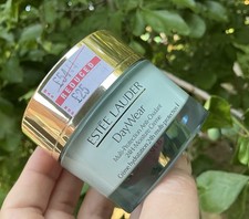 ESTEE LAUDER DayWear Multi-Protection Anti-Oxidant 24H-Moisture Creme SPF15 50ml