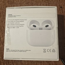 Open Box NewApple Airpods 3rd Generation w/ MagSafe Charging Case White PMHTC3AM