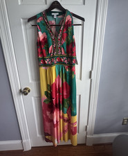 London Times Women's Floral Maxi Dress Embroidered Sleeveless V-Neck Size 10
