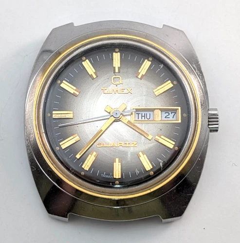 Vintage TIMEX Q Quartz Day Date Calendar Men's 38mm Watch Movement PARTS REPAIR