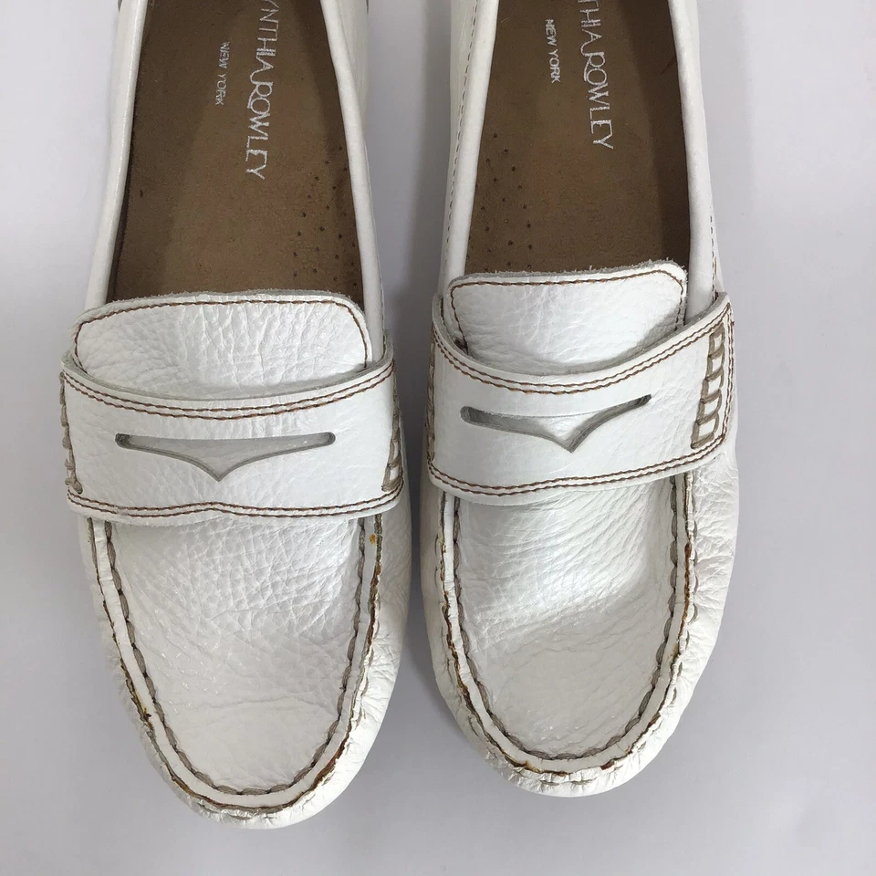 Mocassim casual CYNTHIA ROWLEY feminino 6,5M off-white banho de sol - Imagem 4 de 4