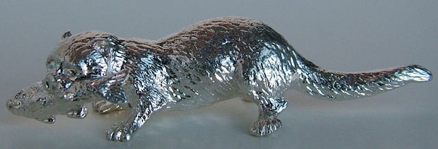 HAPPY MINIATURE STERLING SILVER OTTER FISH FIGURINE NEW
