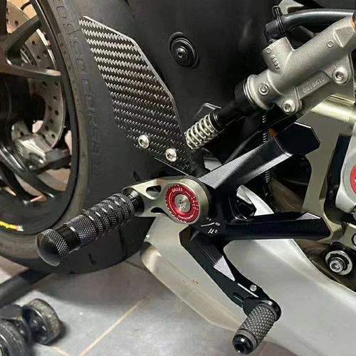For Ducati Panigale V4 V4S V4R 2018-2024 Adjustable Rearsets FootPegs Footrests - Picture 5 of 16