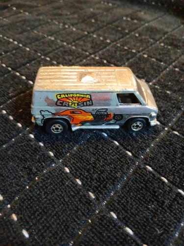 Vintage 1974 Silver METAL FLAKE 1974 Hot Wheels California Cruisin Van