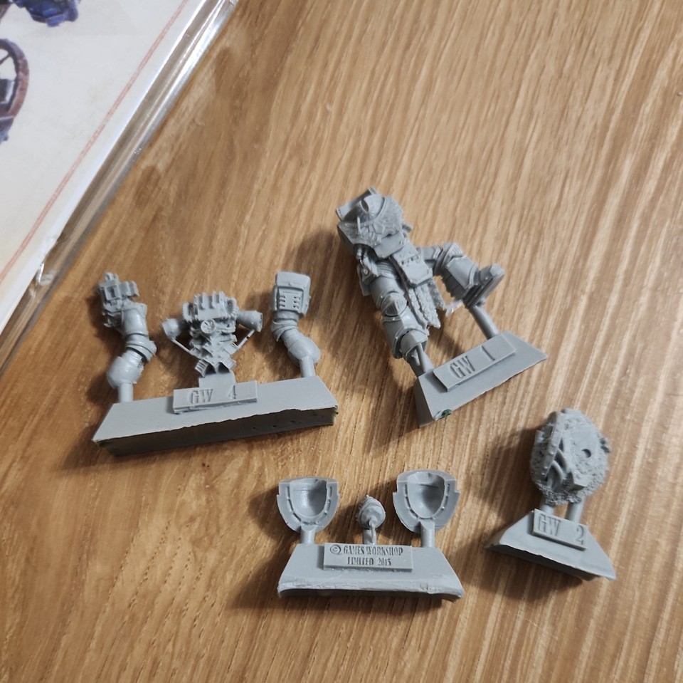 HORUS HERESY SPACE Marine Legion Centurion, Limited Edition, OOP, Forge World EUR 52,15 - FR