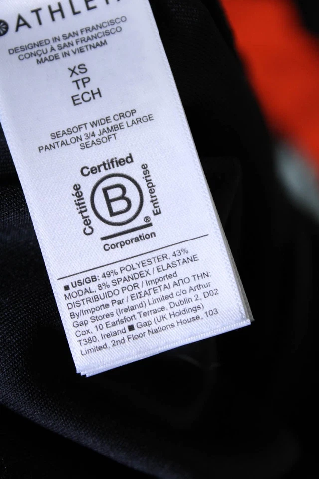 Legging Athleta Feminina Cintura Alta Perna Flare Cropped Treino Preta Tamanho XS - Imagem 4 de 4