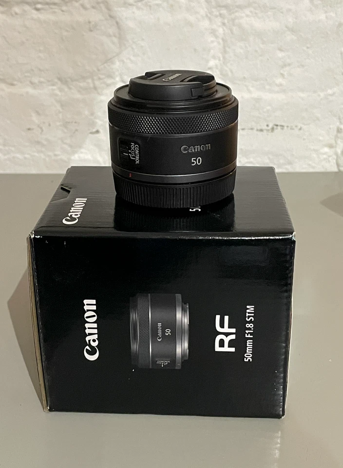 Canon EOS R5, photo 2 of 5