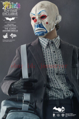 Hot Toys MMS 249 Batman The Dark Knight Joker Bank Robber Version