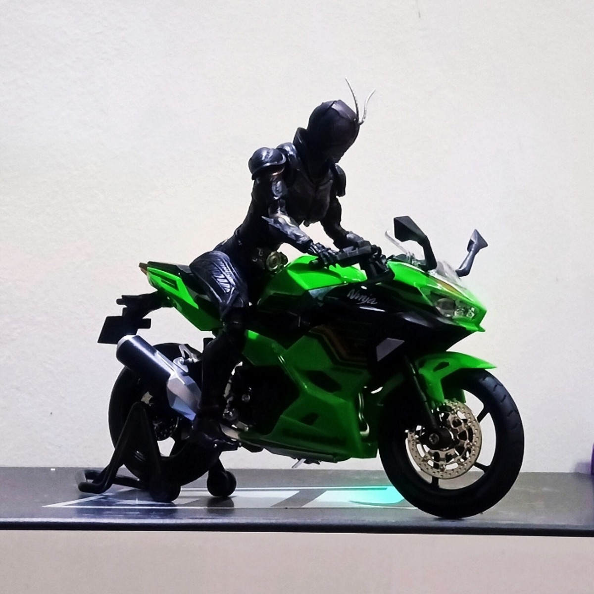 1/12 Kawasaki Ninja 400 Motorcycle Diecast Racing Model Toy