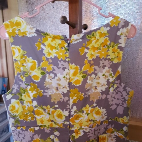R&K Originals Vintage Dress Size 12 Torso Fully Lined Gray with Yellow Florals - Foto 12 di 15