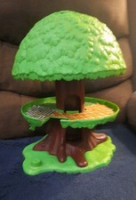 1975 Kenner General Mills Tree Tots Family Tree house PLAYSET See Description