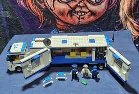 LEGO City: Mobile Police Unit (60044) 2014 - Retired 98% Complete Build Only