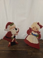 Set Of 2 Free Standing Solid Wood 12" Santa & Mrs Clause Figuries Christmas