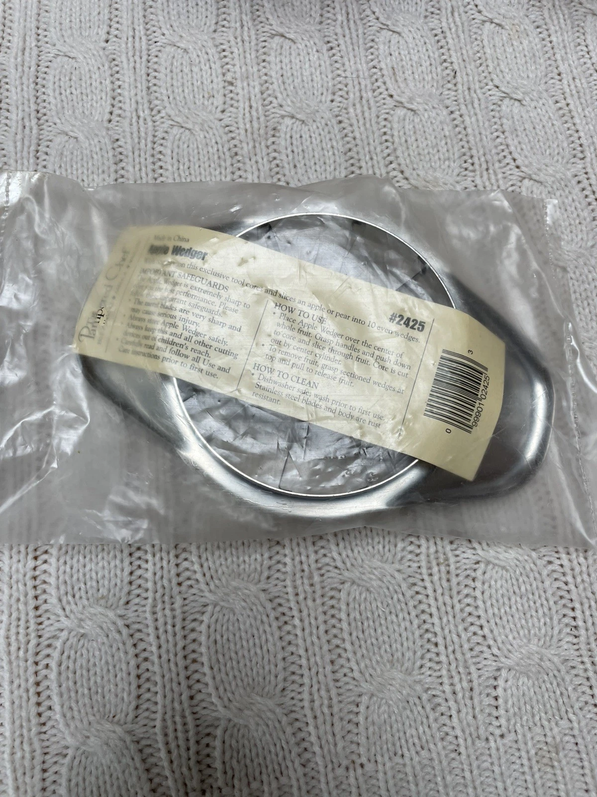 New The Pampered Chef Apple Wedger Corer Slicer #2425 NOS