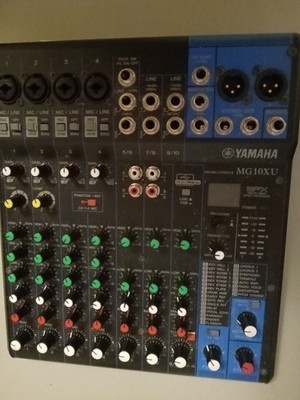 Yamaha MG10XU Stereo Mixer, No AC Adapter Power Supply Included