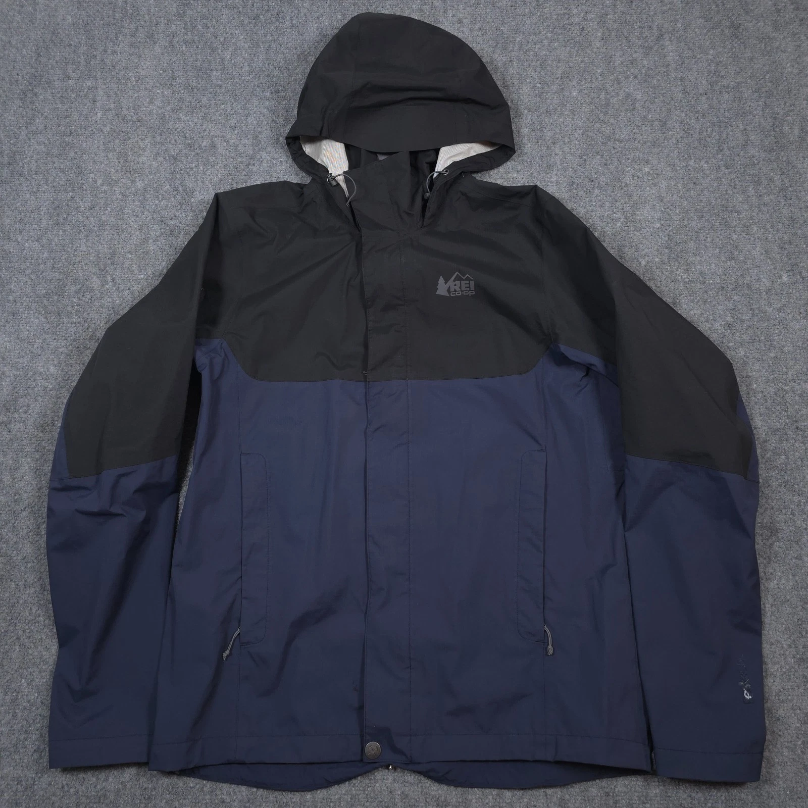 REI Co-op Rainier Rain Jacket Mens S Waterproof Windproof Hiking Outdoor Fishing