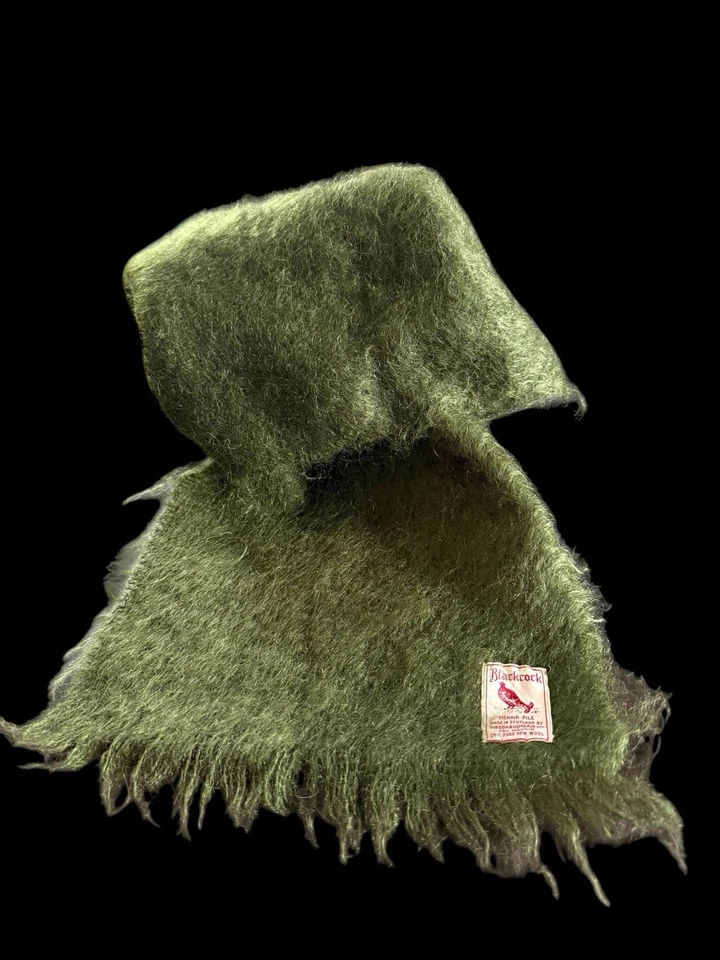 VINTAGE BLACKCOCK Mohair Pile Scarf Gibson & Lumgair SCOTLAND OLIVE GREEN - Image 2 of 4