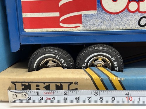 Ertl 1986 Peterbilt Tractor Trailer Sleeper US Express Pressed Steel New In Box - Picture 13 of 24