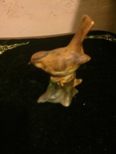 Unbranded Porcelain Figurine Of A Wren