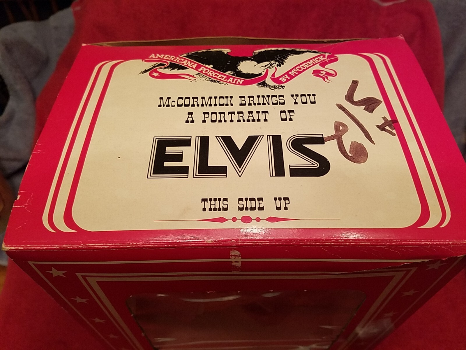 McCormick Elvis Presley Yours Elvis '55 Whiskey Decanter Music Box 15