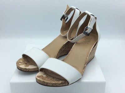 naturalizer veda wedge sandal