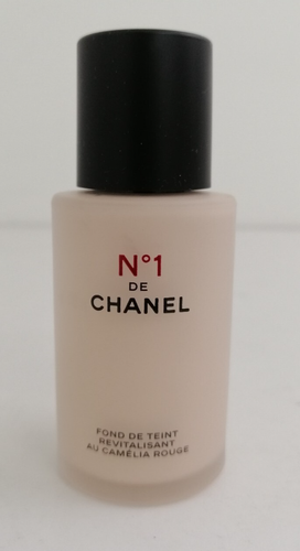 Chanel N°1 De Chanel Red Camellia Revitalizing Foundation Shade BD01 New* F1 - Picture 3 of 15