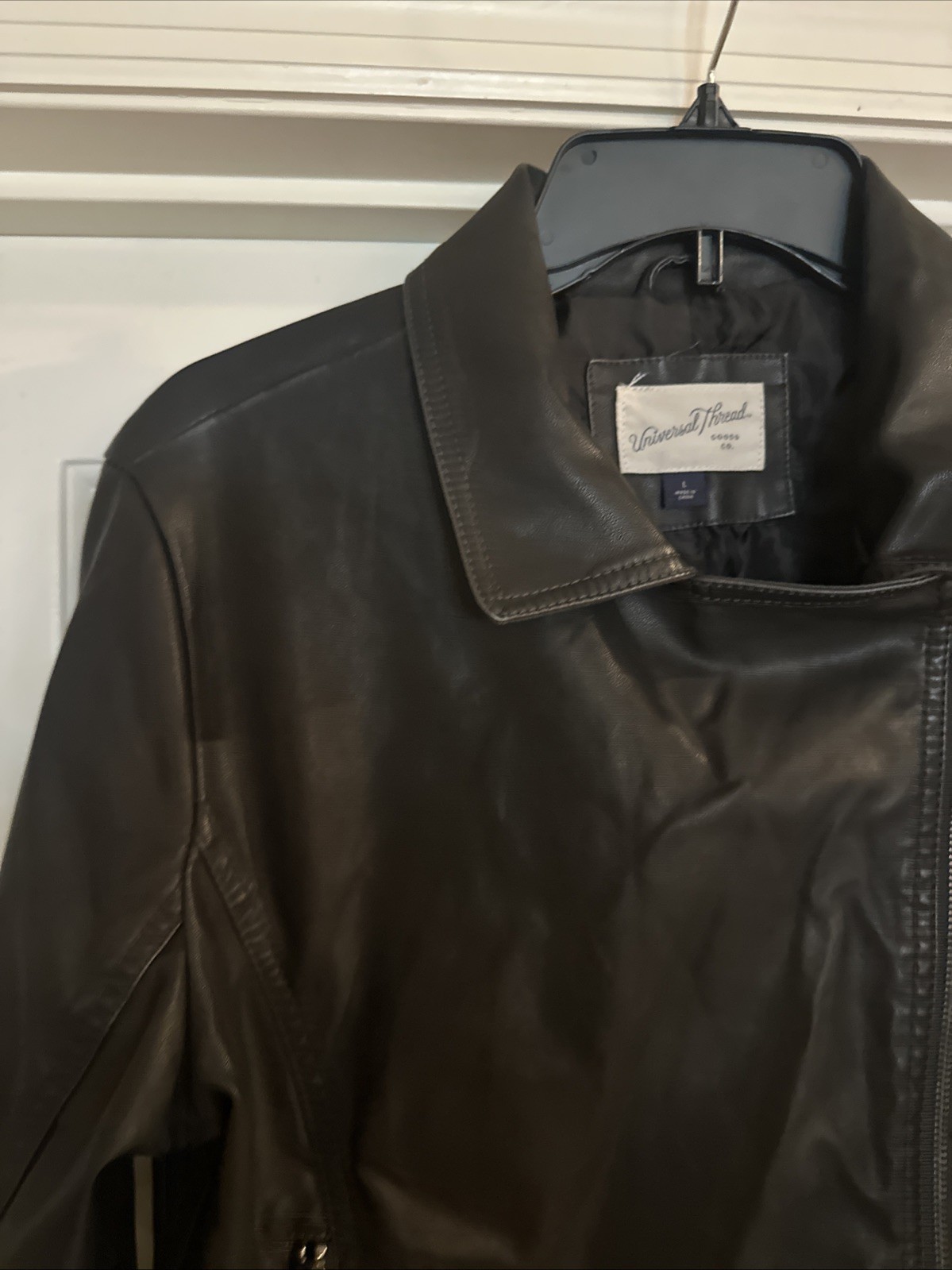 Universal Thread L Black Leather Jacket Women's S… - image 3