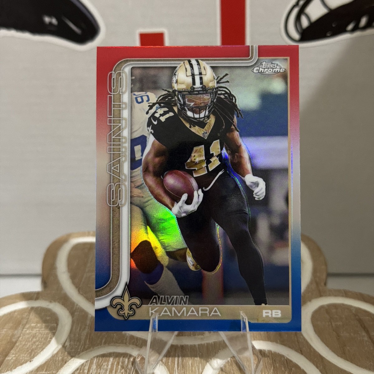 2025 Topps Chrome Football Alvin Kamara Red White Blue Refractor