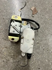 2006-2012 MITSUBISHI ECLIPSE TRUNK LID LIFT GATE TAILGATE LOCK LATCH ACTUATOR