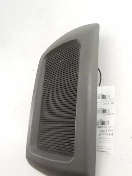 04-07 NISSAN ARMADA TITAN REAR CENTER CONSOLE ARM REST LID OEM USED  - Image 3 of 4