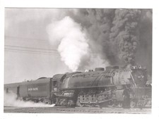 Train Photo Union Pacific 811 4-8-4 Steam Locomotive 3.5 x 5 Inches Vintage